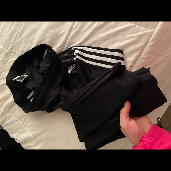 Adidas Joggers NEW - Picture 4 of 5